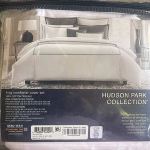 HUDSON PARK COLLECTION COMFORTER COVER